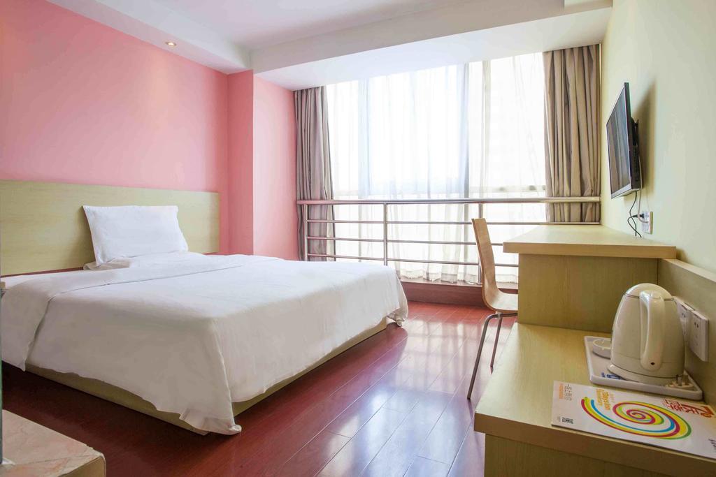 7Days Inn Guiyang Posts And Telecommunications Building Chambre photo