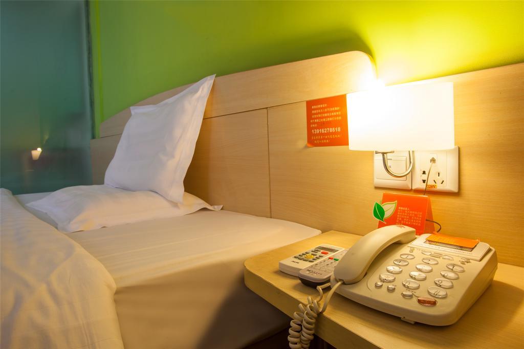 7Days Inn Guiyang Posts And Telecommunications Building Extérieur photo